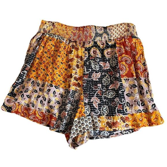 Boho Shorts  - Picture 1 of 7